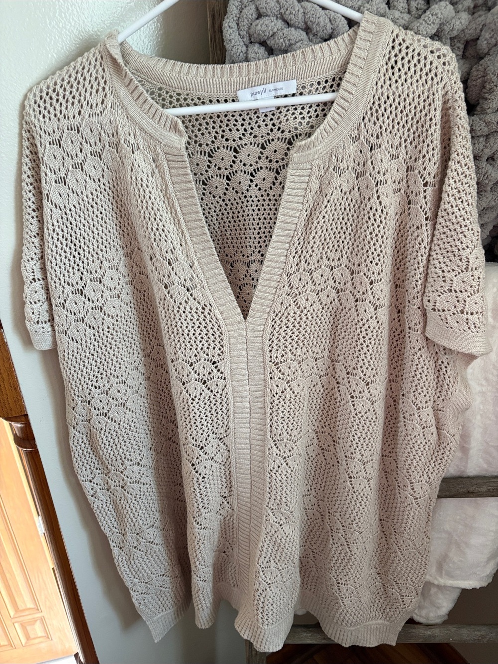 Lightweight Cream V-Neck Openwork Sweater Cardigan